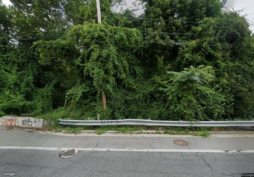 905 Kiamensi Rd, Wilmington, DE 19804 - photo 1