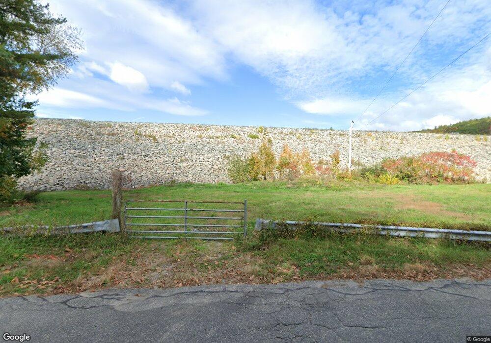 613 W Wakefield Blvd, Winsted, CT 06098 - photo 1