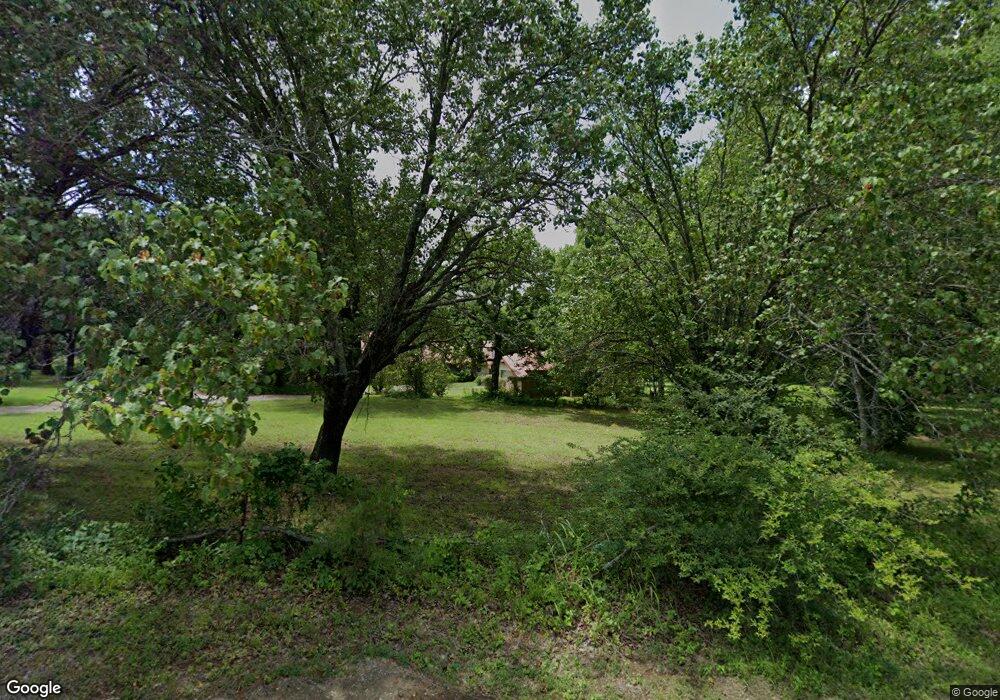 1316 Summer Rd, Ardmore, OK 73401 - photo 1