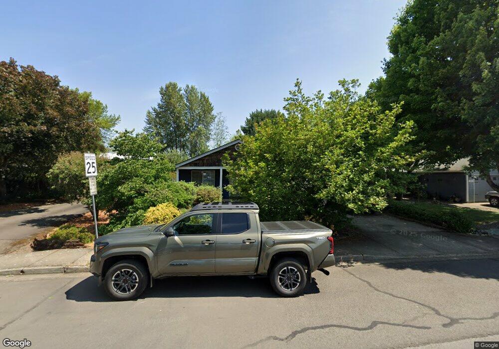 218 SW 11th St, Dundee, OR 97115 - photo 1