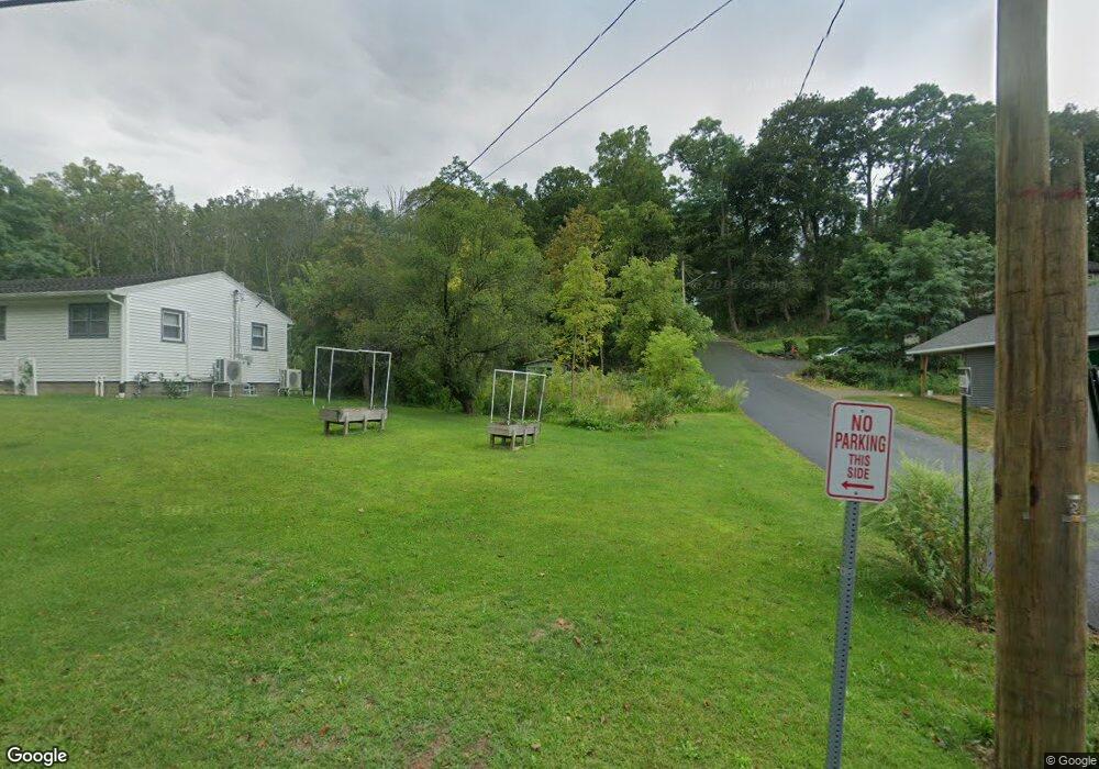 4 Seaman Ave, Castleton On Hudson, NY 12033 - photo 1