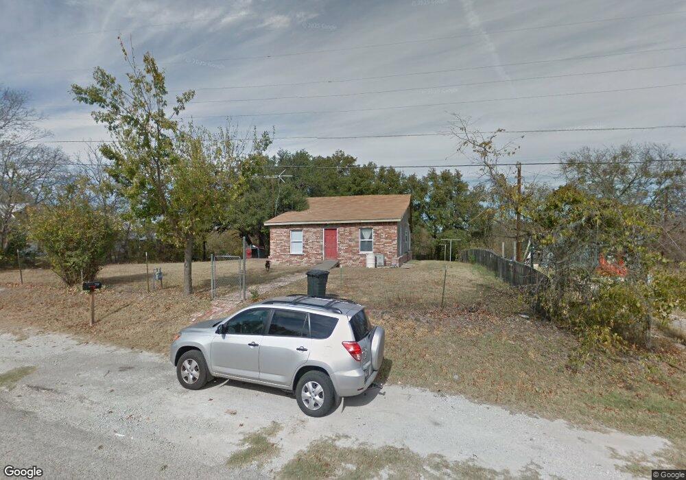 714 North St, Weatherford, TX 76086 - photo 1