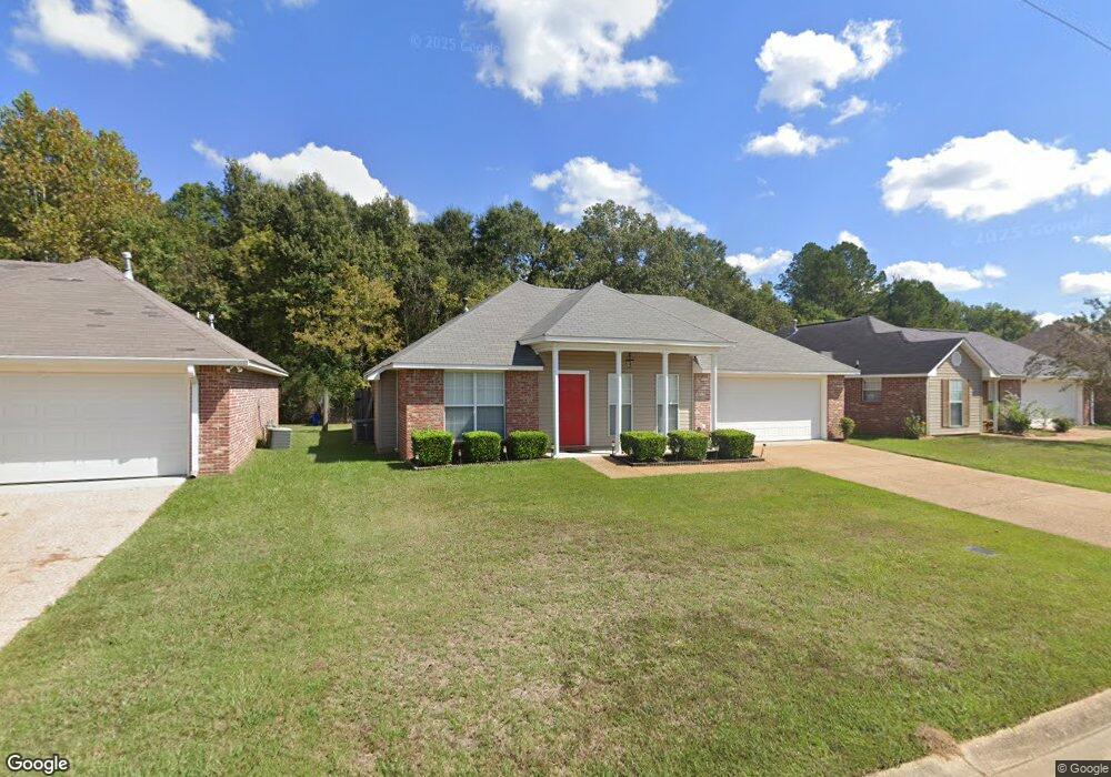 1134 Bullrun Dr, Byram, MS 39272 - photo 1