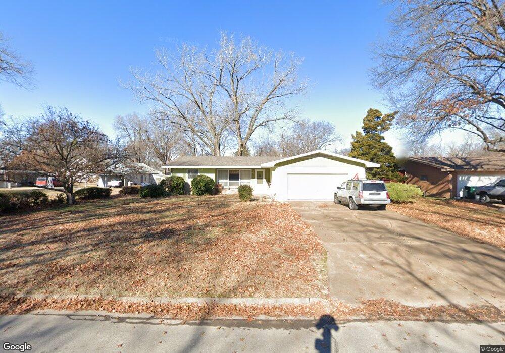 3115 Thornton Ave, Parsons, KS 67357 - photo 1