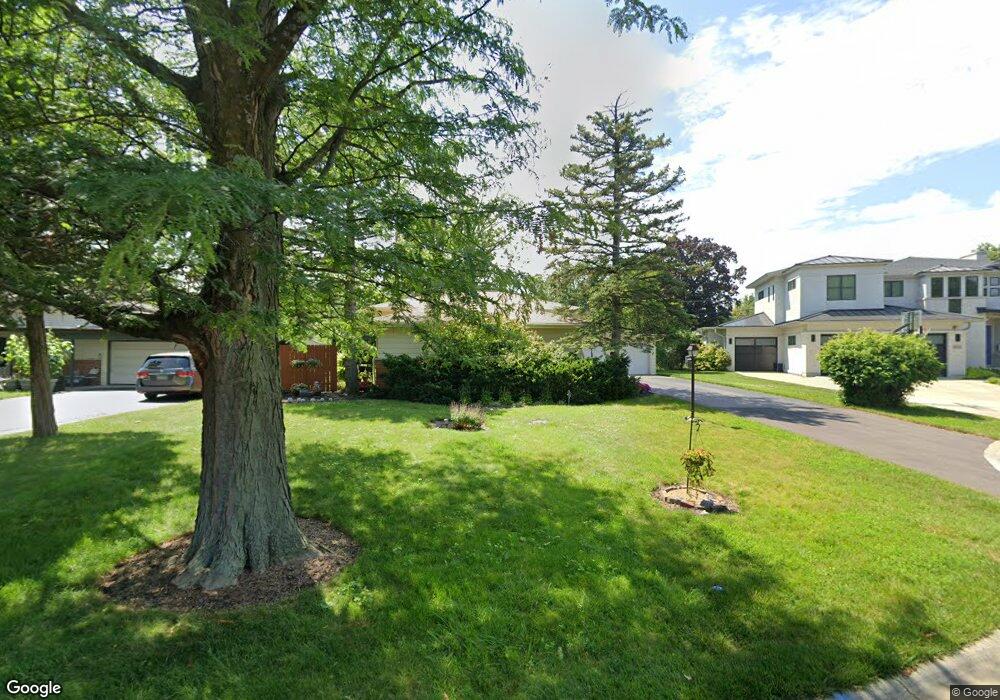 3018 Peachgate Ln, Glenview, IL 60026 - photo 1