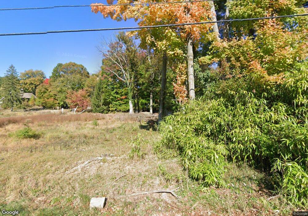 221 Exeter Rd, Devon, PA 19333 - photo 1