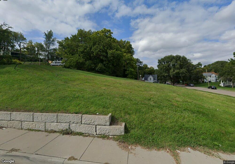 750 E 6th St, Davenport, IA 52803 - photo 1