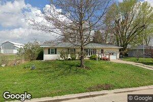 308 W Edgar St, Clay Center, NE 68933
