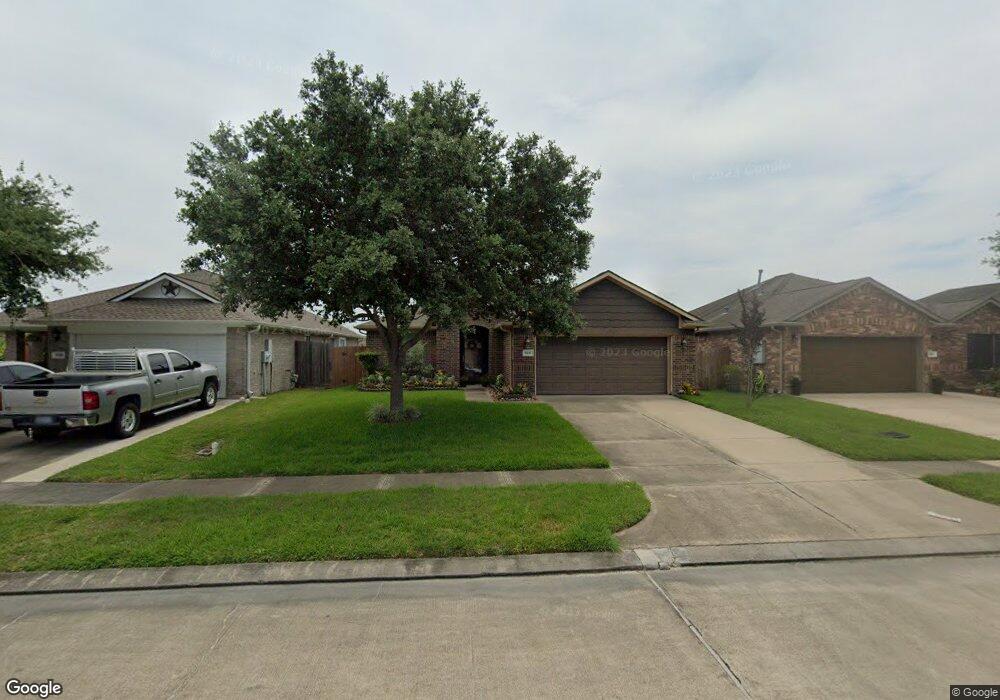 5216 Mcgrath Dr, Alvin, TX 77511 - photo 1