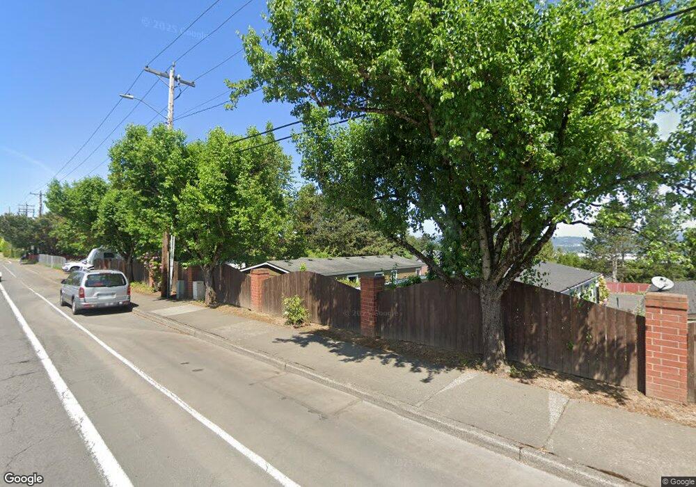 1100 SW Riverview Way unit 18, Troutdale, OR 97060 - photo 1