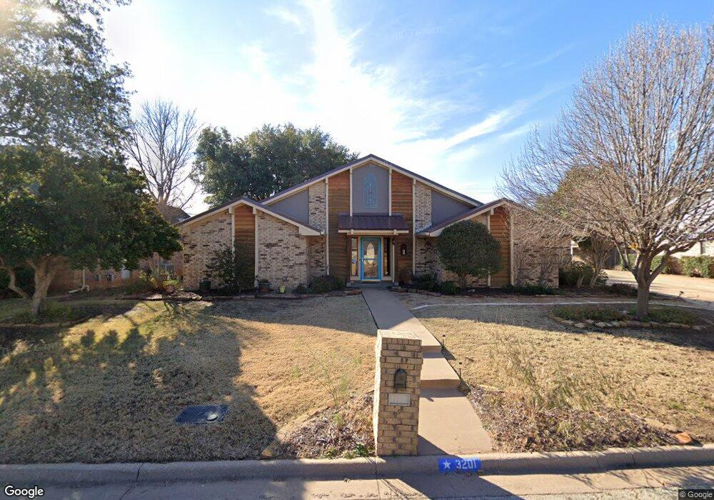 3201 Woodlake Dr, Abilene, TX 79606 - photo 1