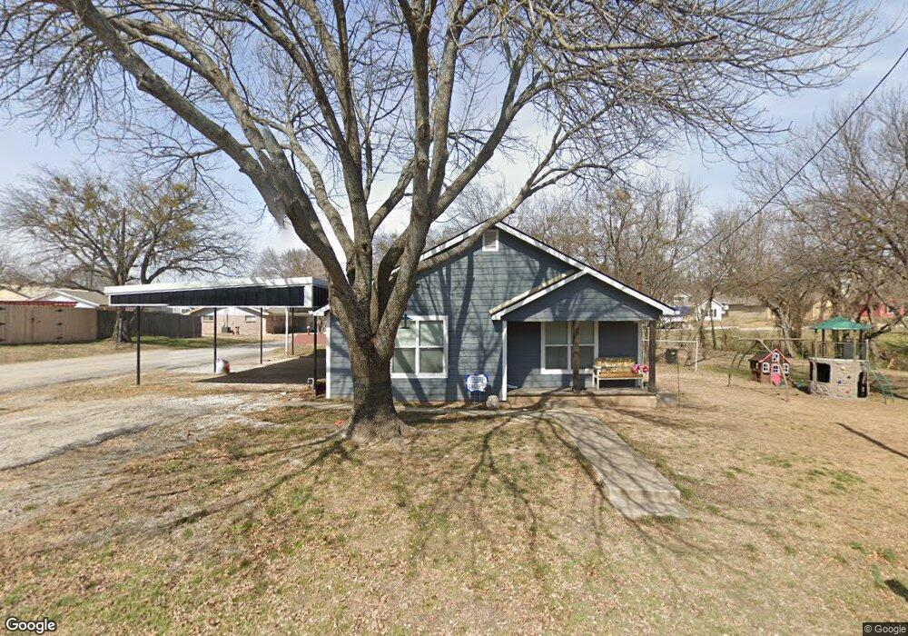 308 W Hallsell St, Decatur, TX 76234 - photo 1