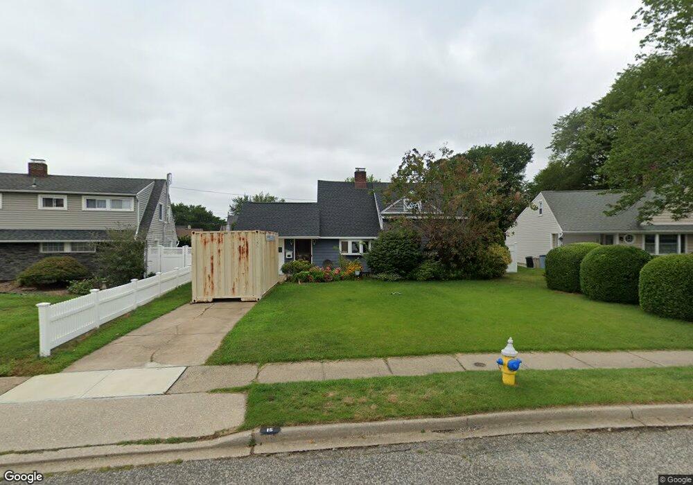 15 Target Ln, Levittown, NY 11756 - photo 1