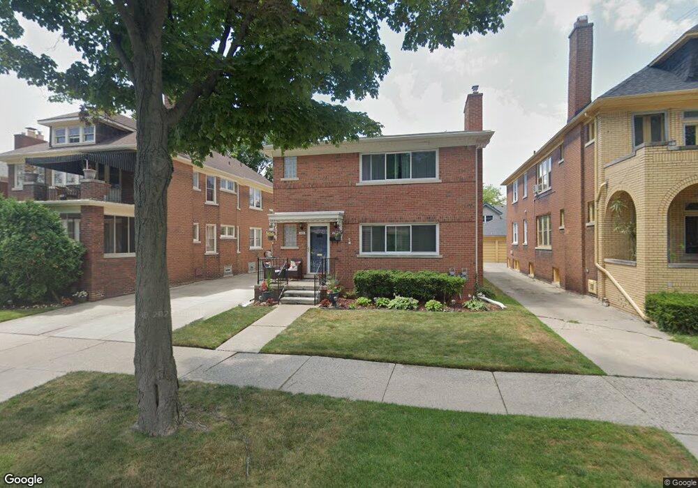 1435 Somerset Ave unit 1435 Upper, Grosse Pointe Park, MI 48230 - photo 1