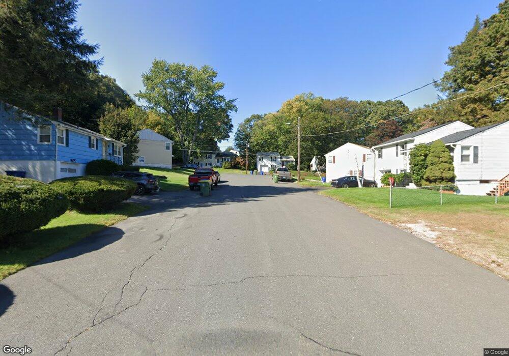 125 Eugene Dr, Waterbury, CT 06701 - photo 1