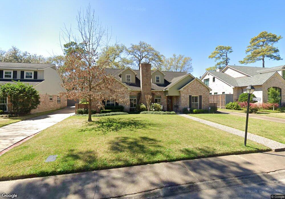 1202 Briarbrook Dr, Houston, TX 77042 - photo 1