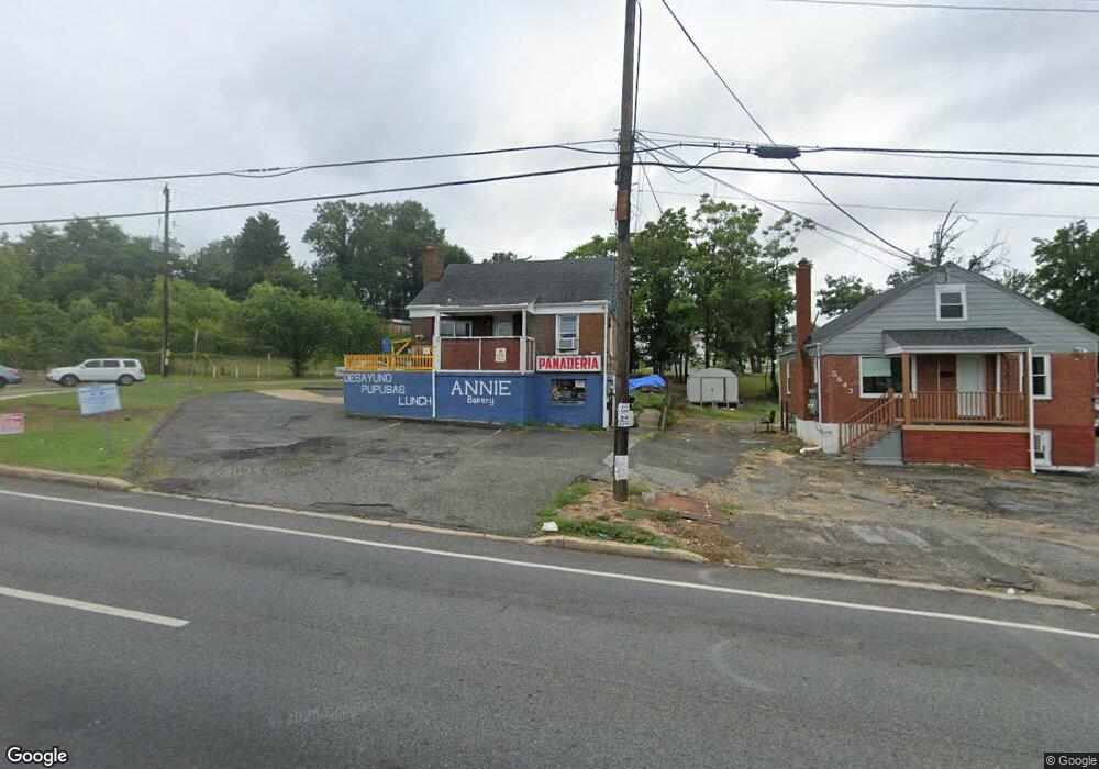 5645 Annapolis Rd, Bladensburg, MD 20710 - photo 1