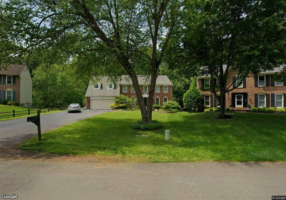 4704 Western St, Fairfax, VA 22030 - photo 1