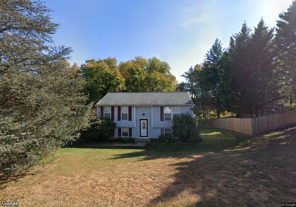 11003 Huntington Woods Cir, Fredericksburg, VA 22407 - photo 1