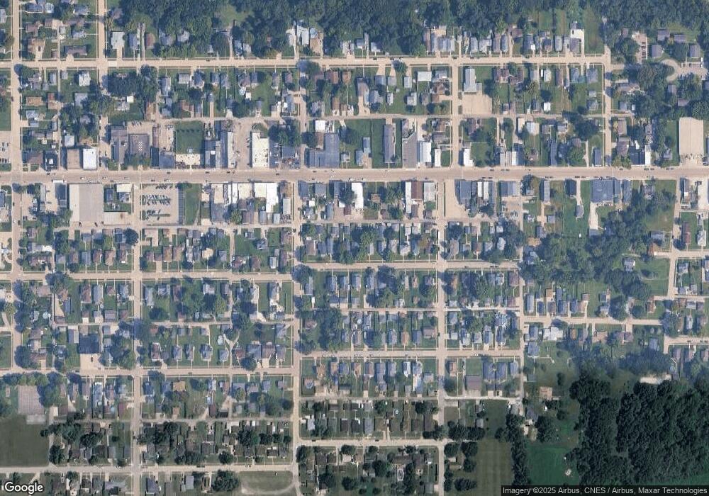 222 E 1st St, Oglesby, IL 61348 - photo 1