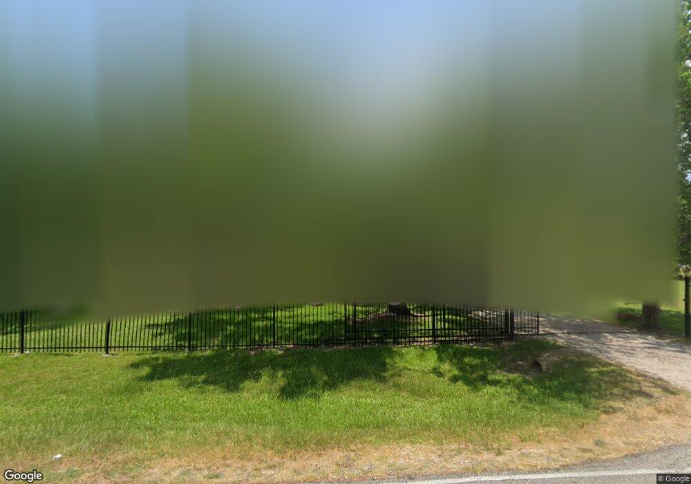 7900 Debbie Dr, Pearland, TX 77584 - photo 1