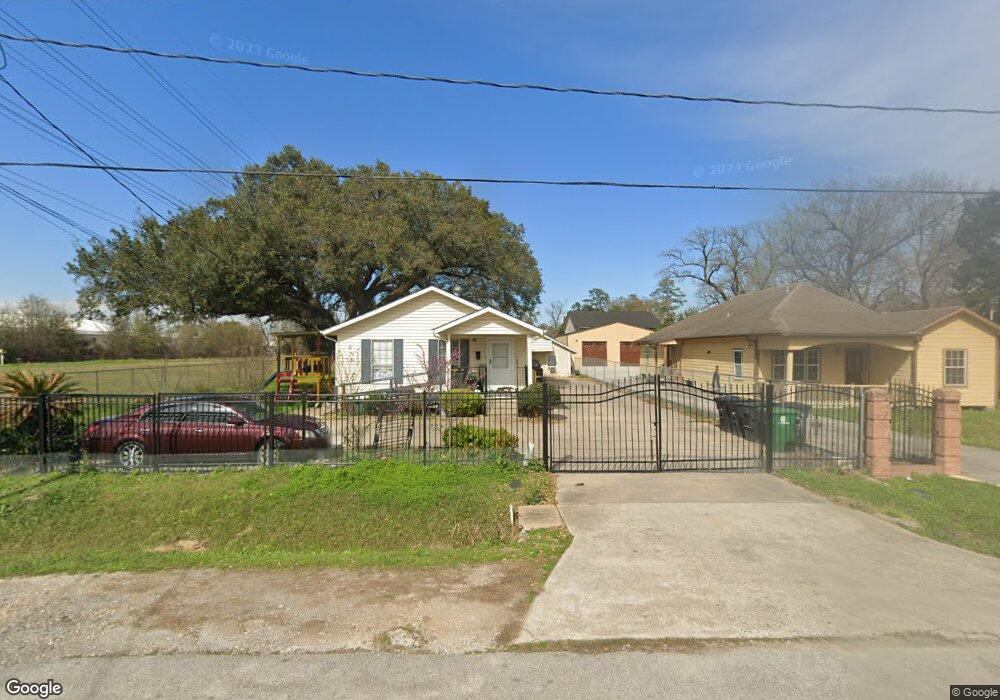 1703 Mcdaniel St, Houston, TX 77093 - photo 1