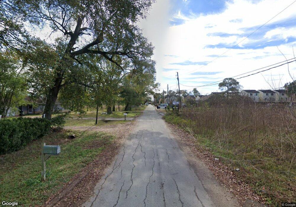 1939 Laverne, Houston, TX 77080 - photo 1