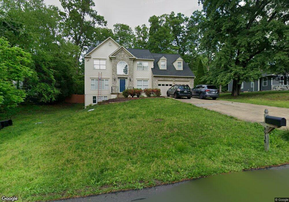 8916 Igoe St, Lorton, VA 22079 - photo 1