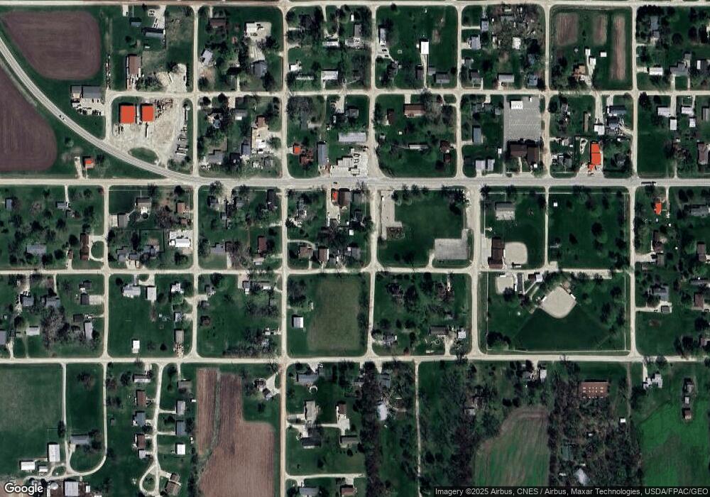 409 6th St, Wever, IA 52658 - photo 1