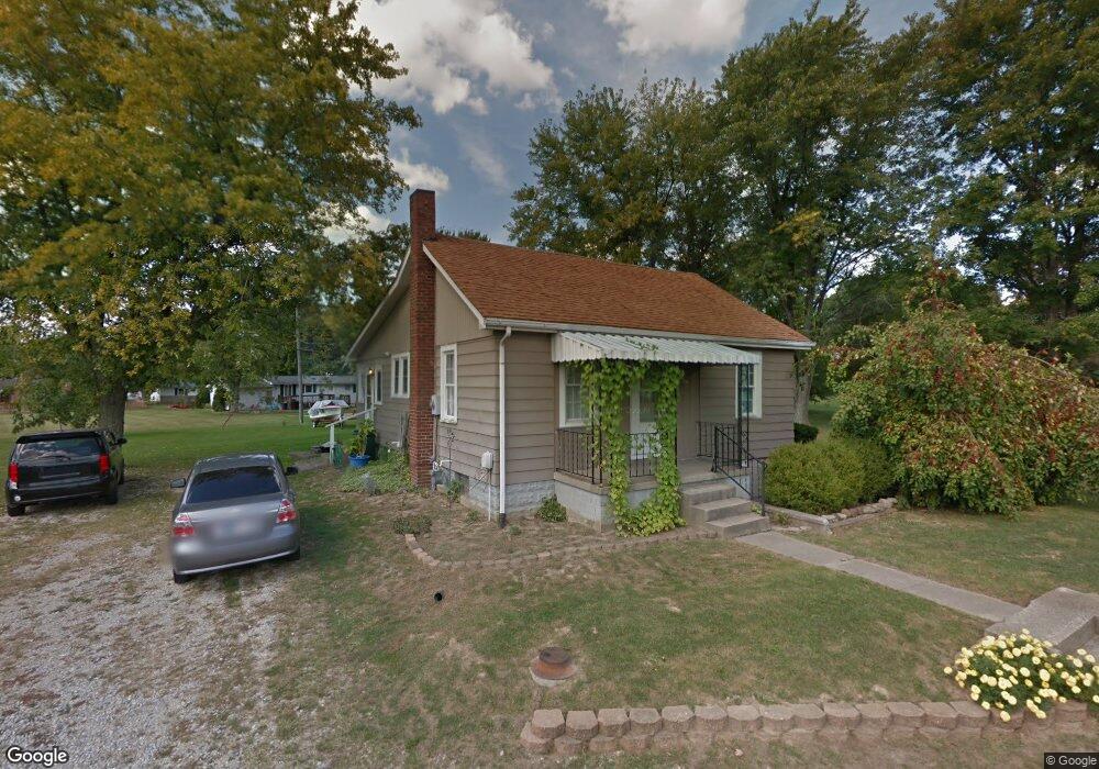 639 S Tanglewood Rd, Versailles, IN 47042 - photo 1