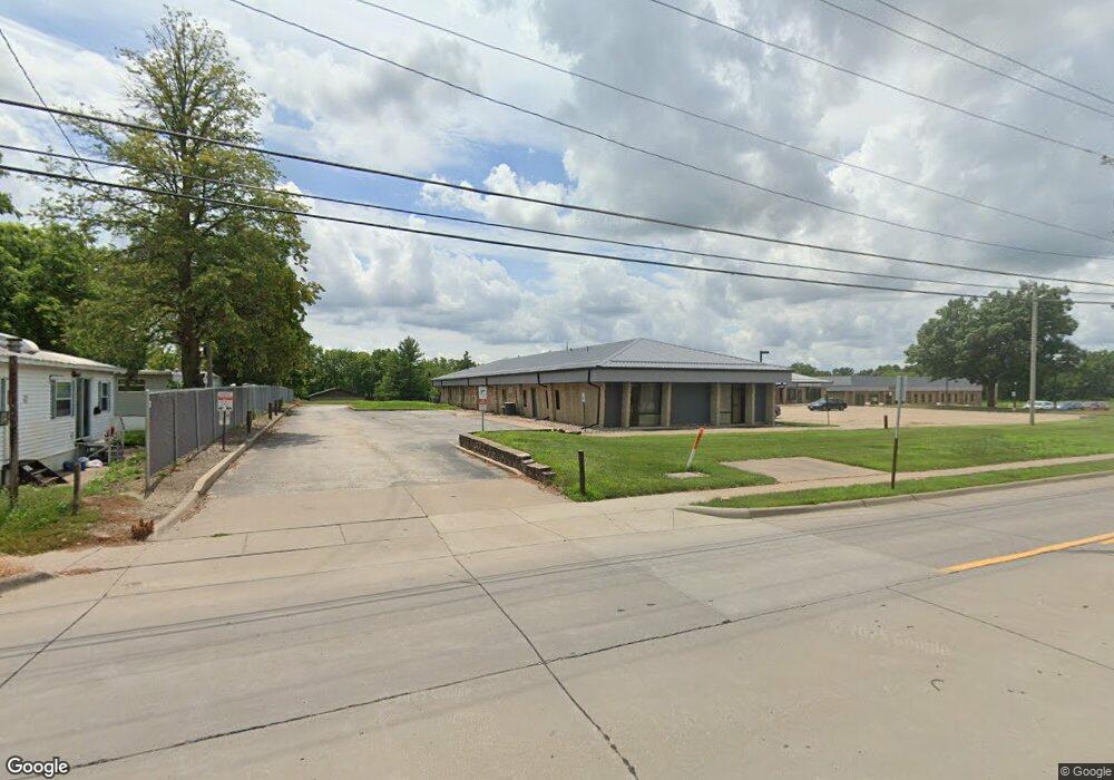 3817 W Locust St, Davenport, IA 52804 - photo 1