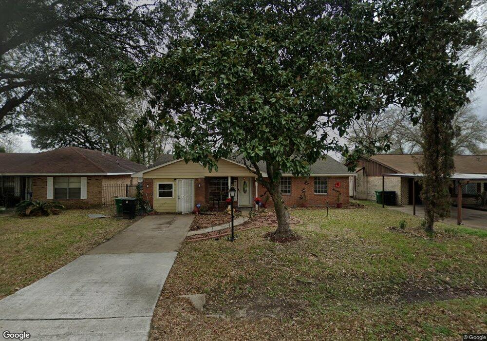 8623 Observatory St, Houston, TX 77088 - photo 1