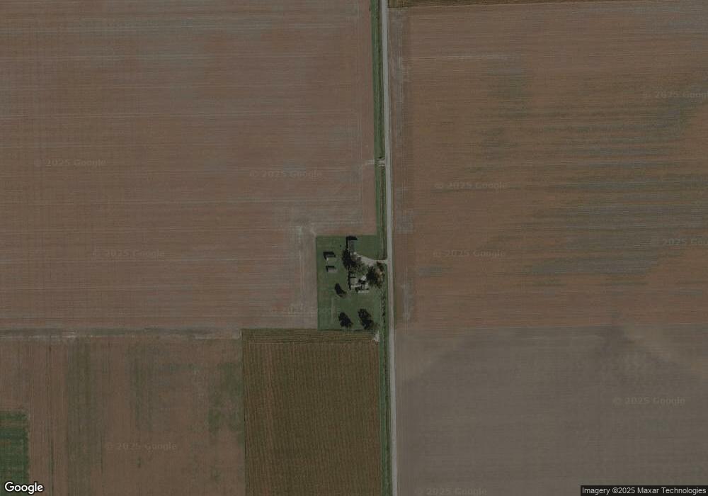 512 S Sampson Rd, Woodburn, IN 46797 - photo 1