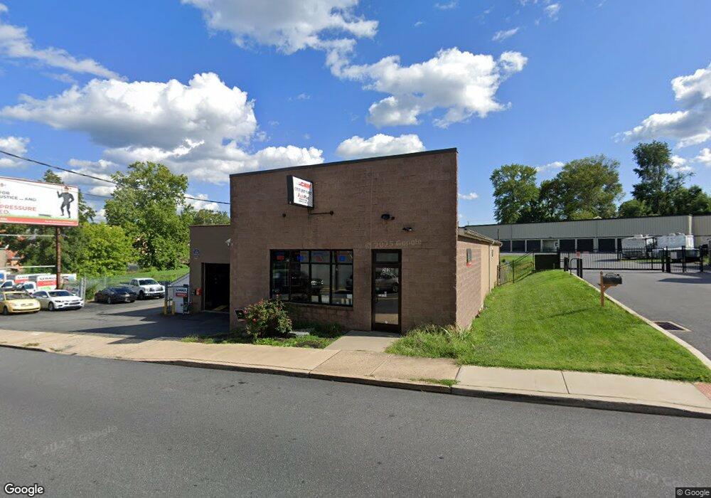 202 Seymour St, Lancaster, PA 17603 - photo 1