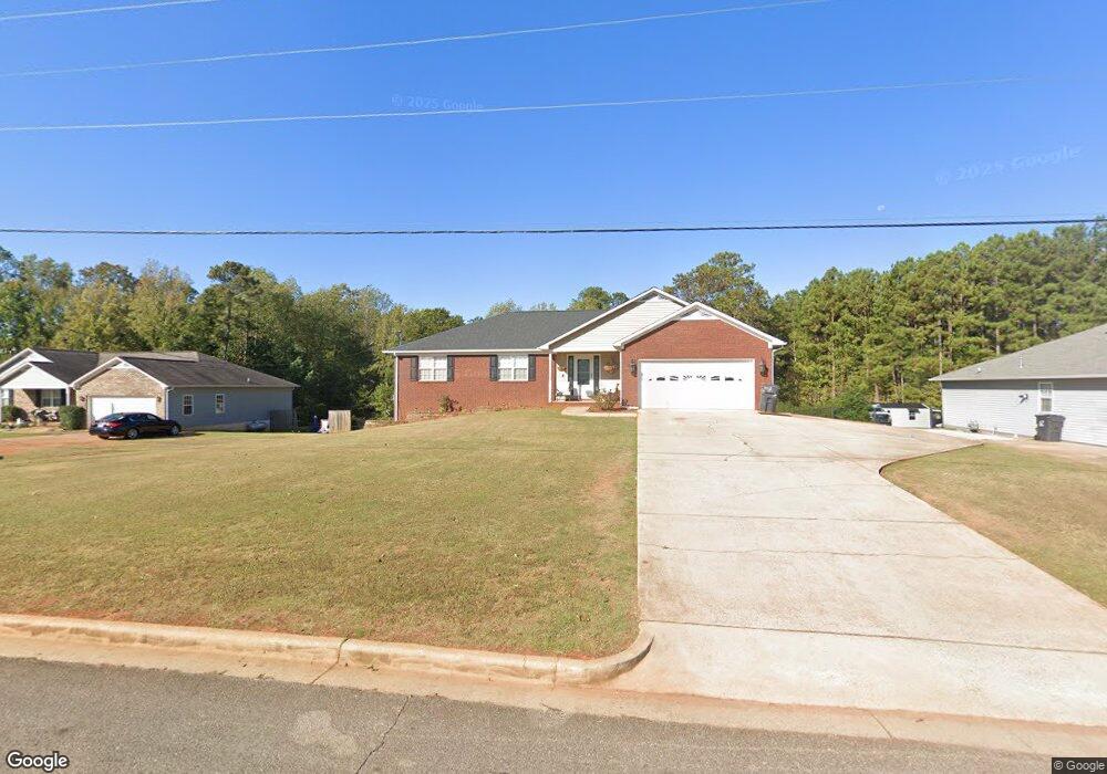 401 Andrew Dr, Weaver, AL 36277 - photo 1