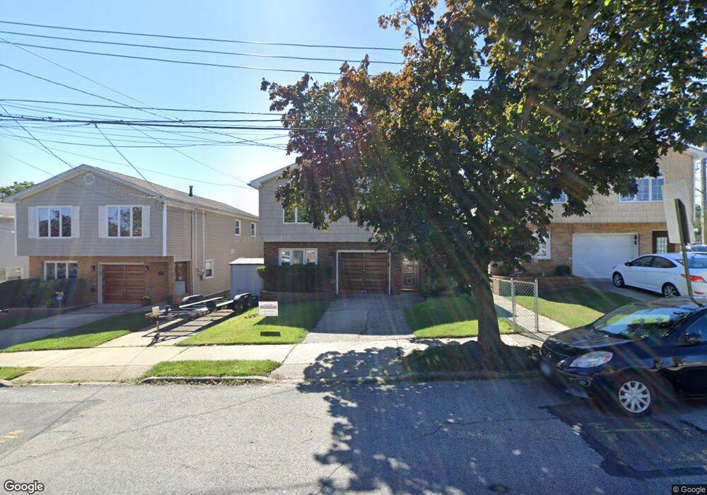 104 Buffalo St, Staten Island, NY 10306 - photo 1