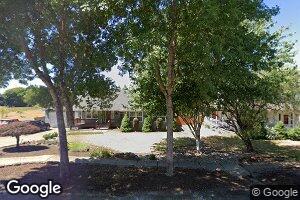 711 S Park St, Carlton, OR 97111