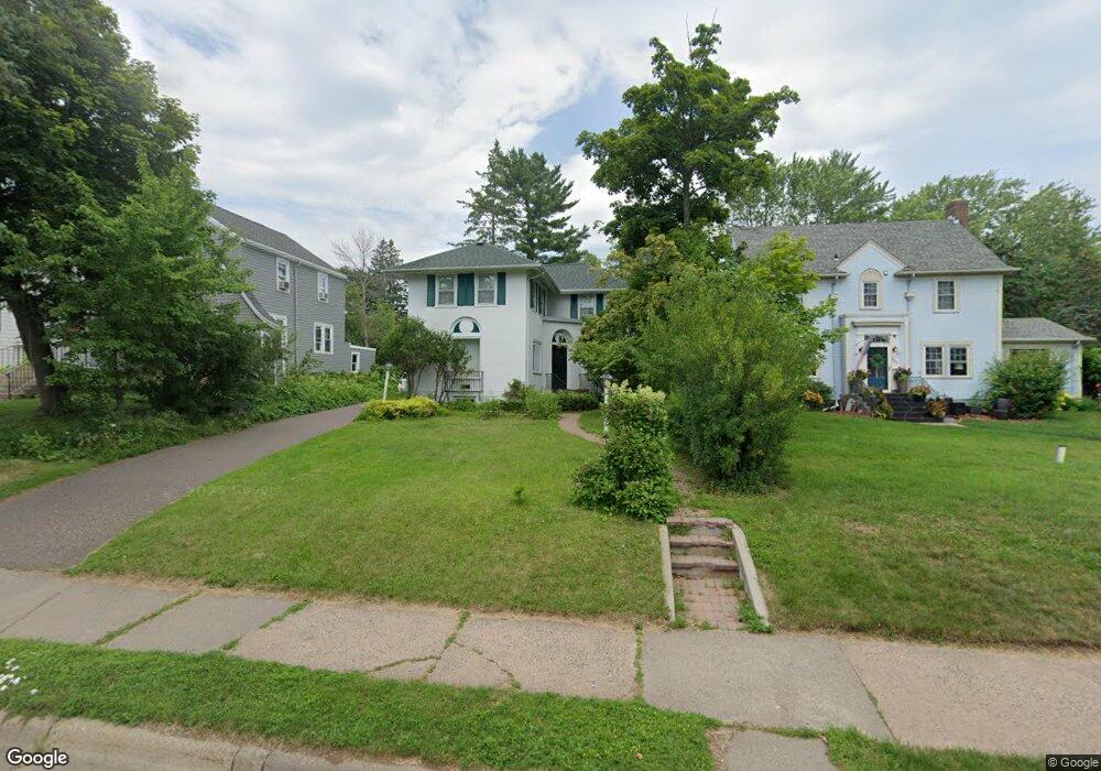 205 W Kent Rd, Duluth, MN 55812 - photo 1