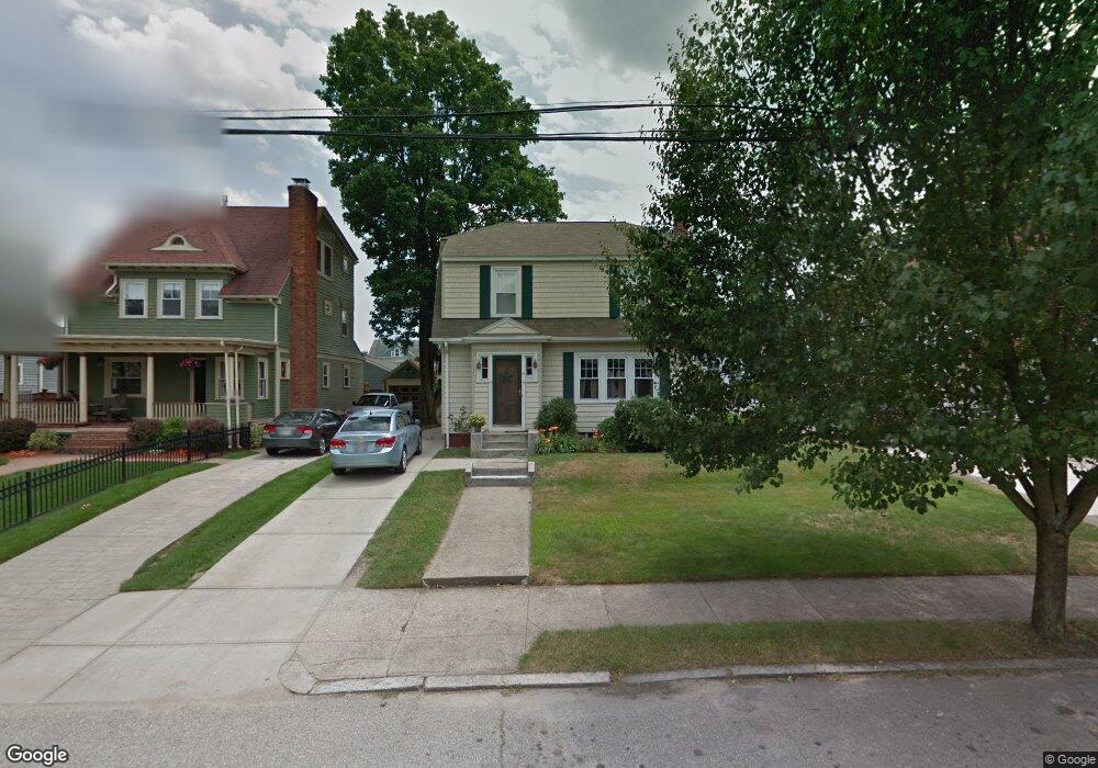 58 Strathmore Rd, Cranston, RI 02905 - photo 1