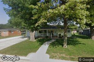 303 N 10th St, Seneca, KS 66538