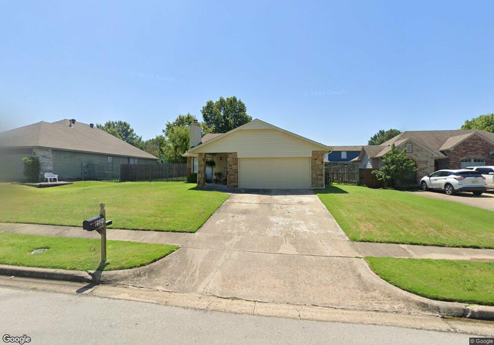 2525 W Honolulu St, Broken Arrow, OK 74012 - photo 1