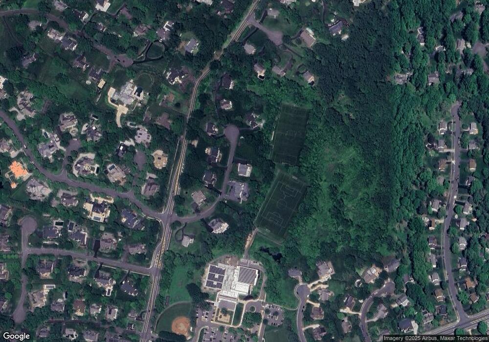 1211 Chadsworth Ct, McLean, VA 22102 - photo 1