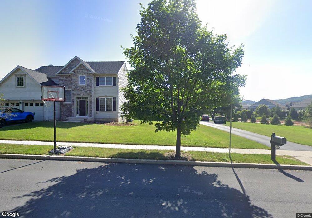 3373 Overlook Dr, Emmaus, PA 18049 - photo 1