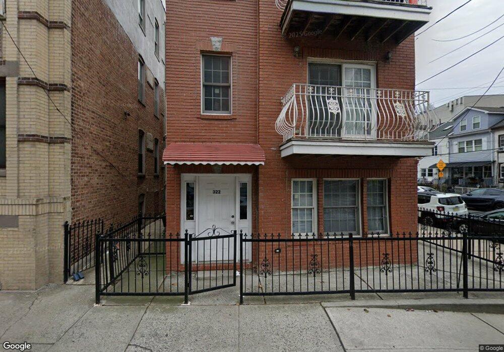 322 Baldwin Ave unit 1R, Jersey City, NJ 07306 - photo 1