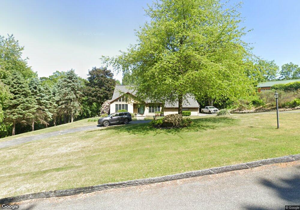 4611 Rose Dr, Emmaus, PA 18049 - photo 1