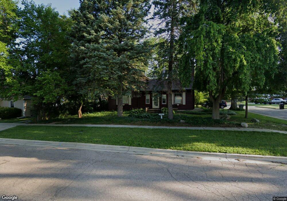 113 Maple St, Three Oaks, MI 49128 - photo 1