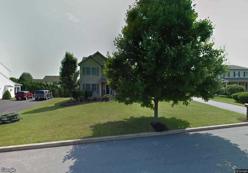 4684 Hampshire Dr, Bethlehem, PA 18017 - photo 1