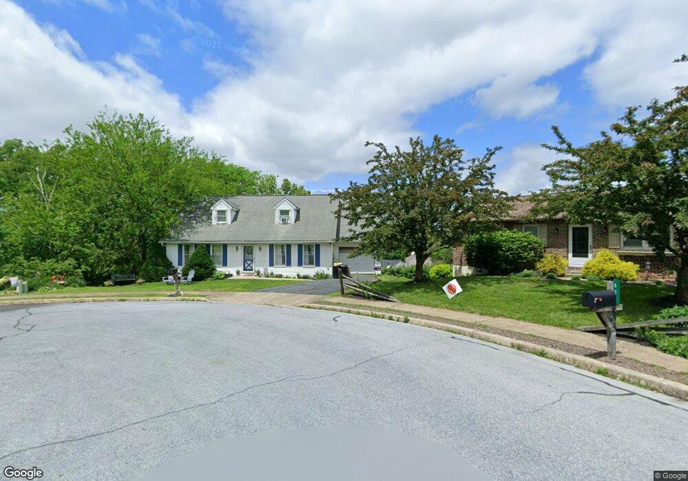 627 Lyman Ave, Womelsdorf, PA 19567 - photo 1