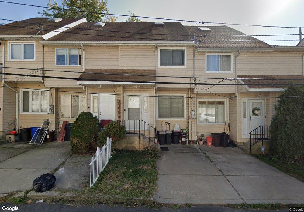 30 Houston Ln, Staten Island, NY 10302 - photo 1