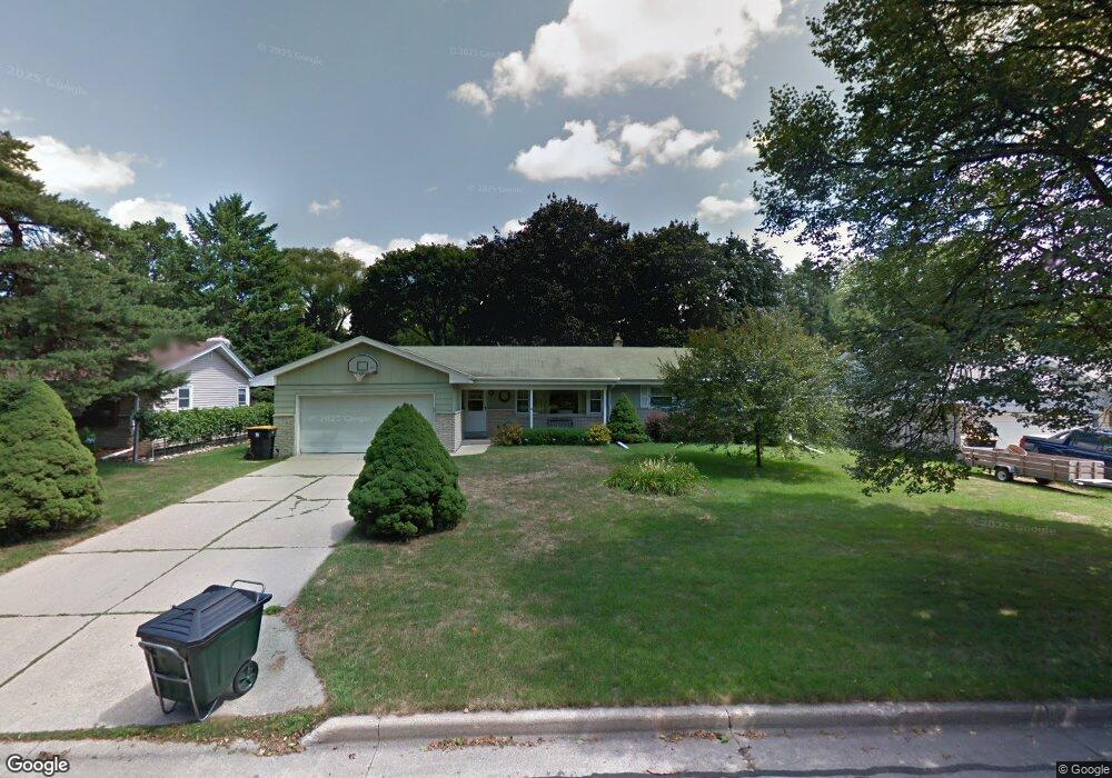 1628 N 117th St, Milwaukee, WI 53226 - photo 1